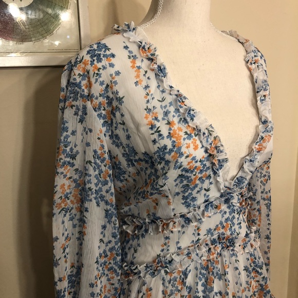 Long Sleeve Floral Mini Dress - Picture 8 of 12